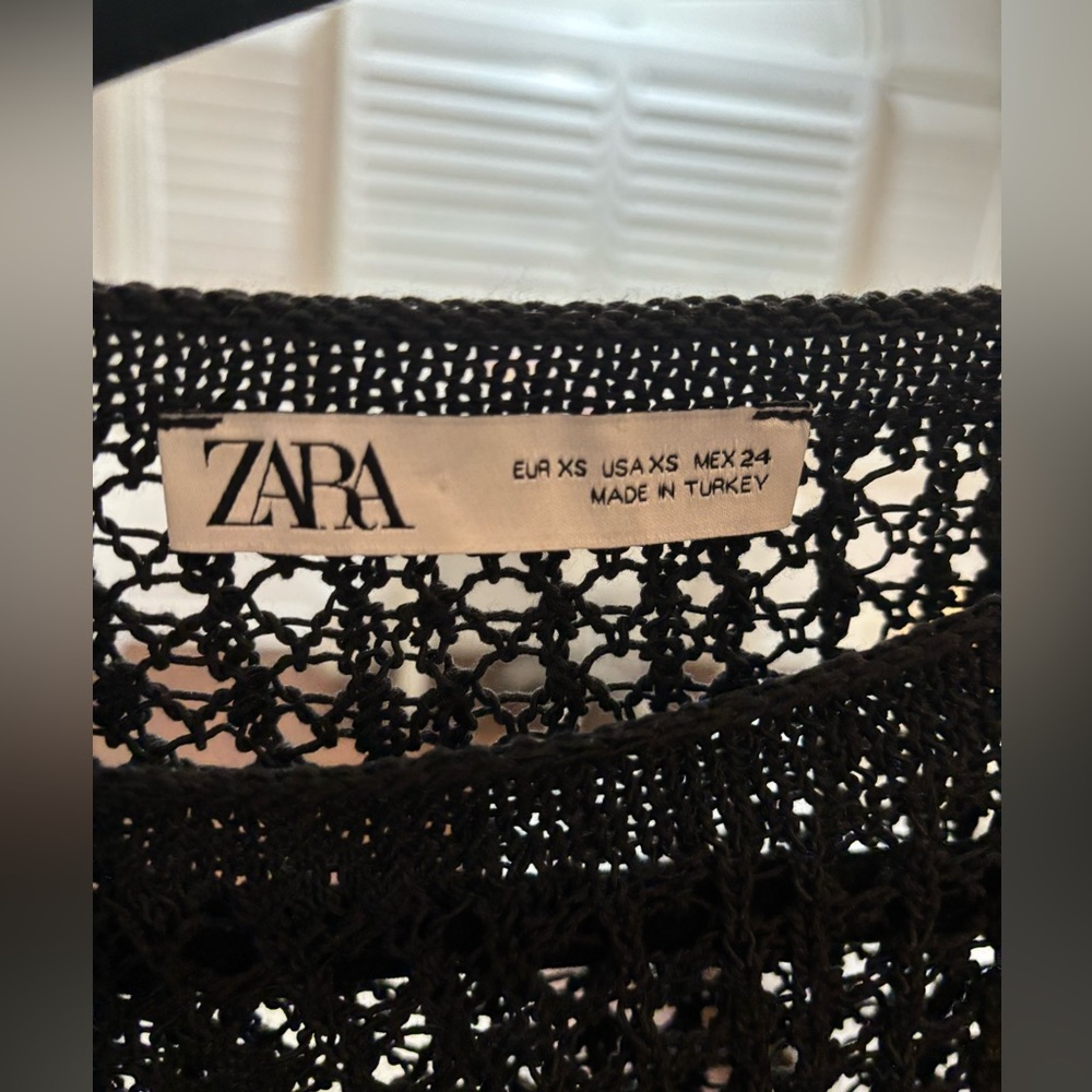 Zara crochet top